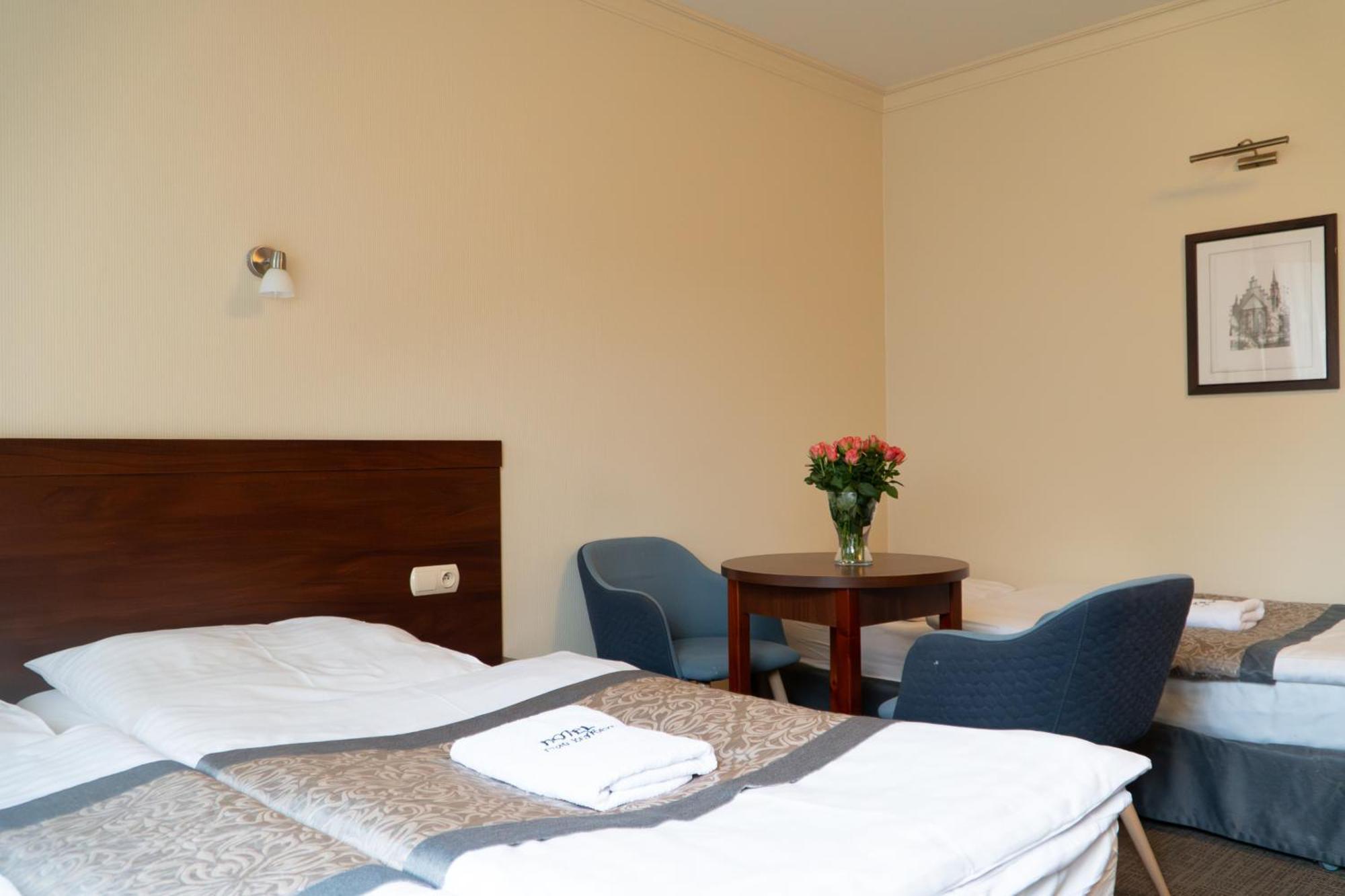 Hotel Nad Borkiem Kosarzyn  Esterno foto