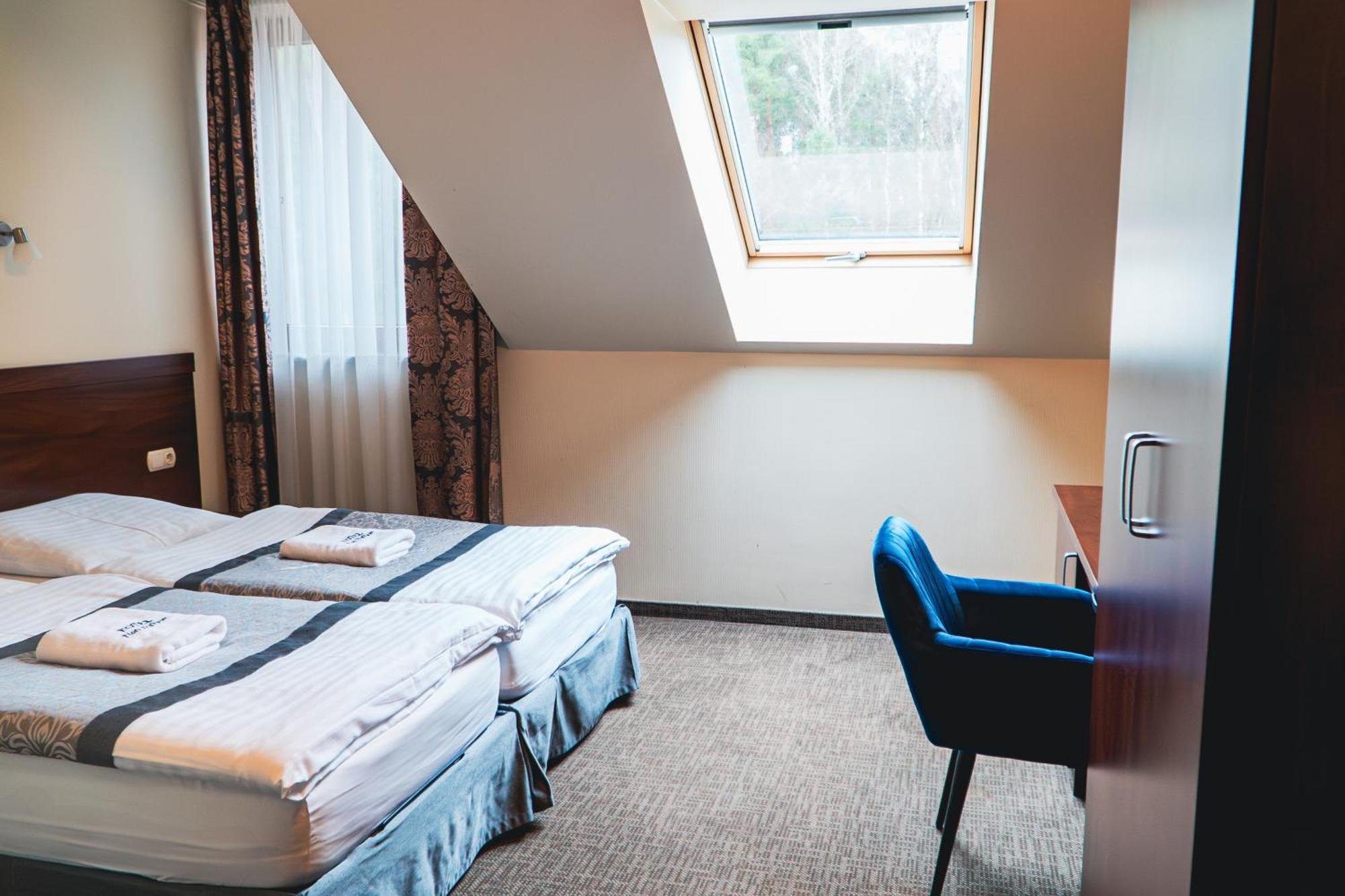 Hotel Nad Borkiem Kosarzyn  Esterno foto