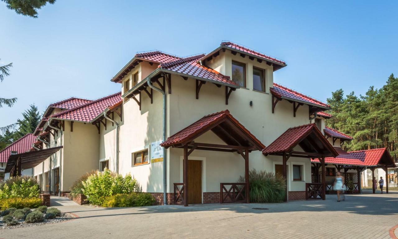 Hotel Nad Borkiem Kosarzyn  Esterno foto